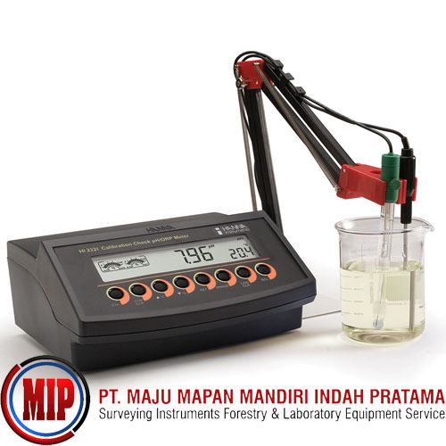 HANNA HI2215 pH/ mV Benchtop Meter